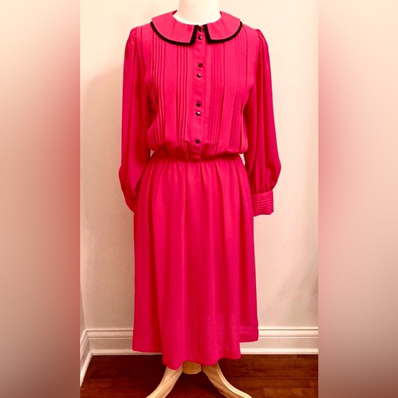 MS Chaus Dresses & Skirts - MS Chaus Pink Black Pleated Chiffon Size 10 Old Money Preppy Chic Romantic Dress